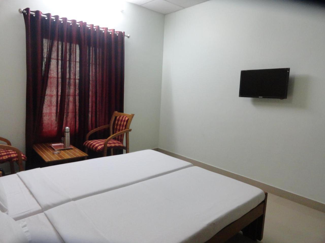 Hotel Madikeri Heritage Ngoại thất bức ảnh