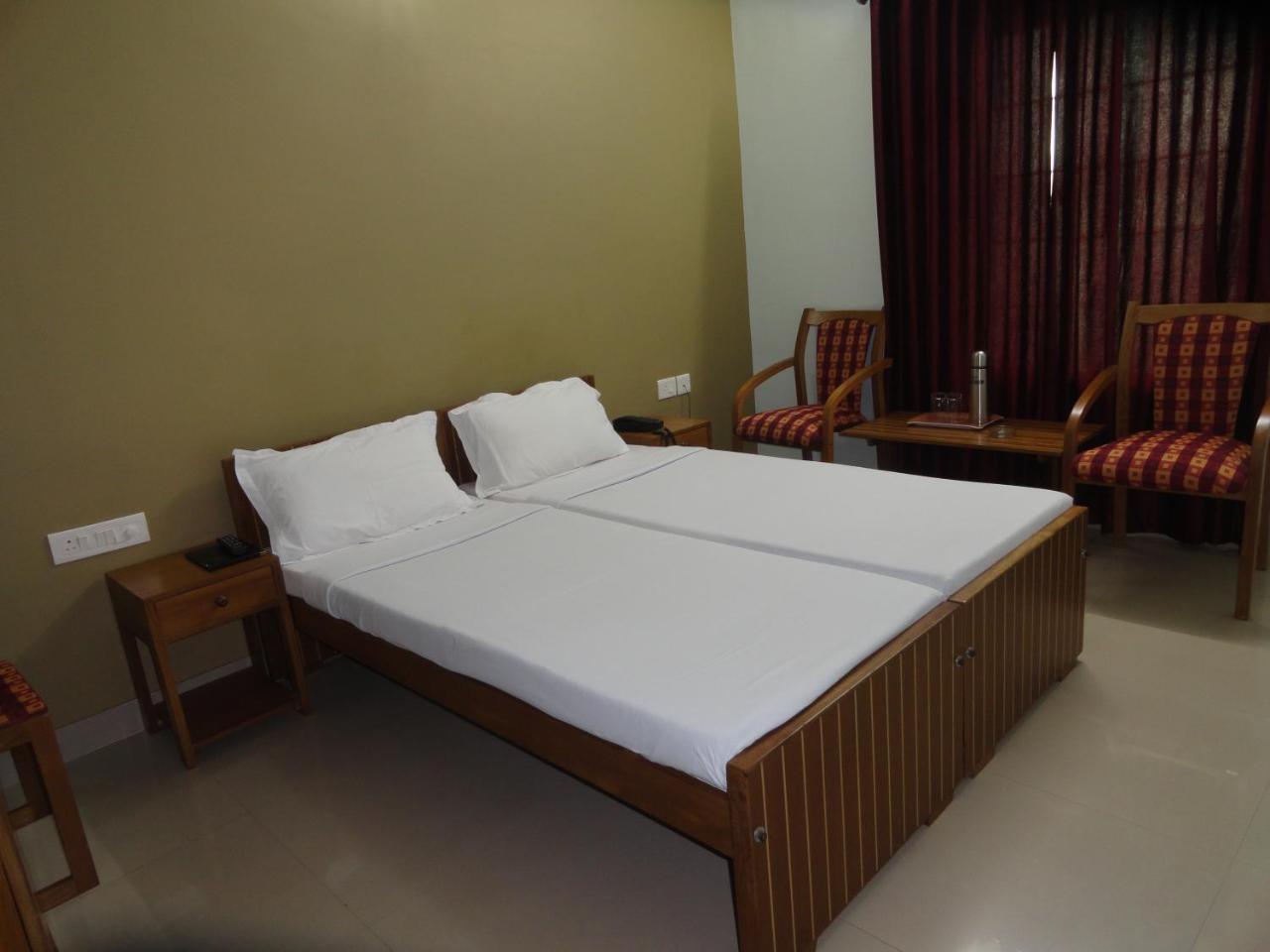 Hotel Madikeri Heritage Ngoại thất bức ảnh